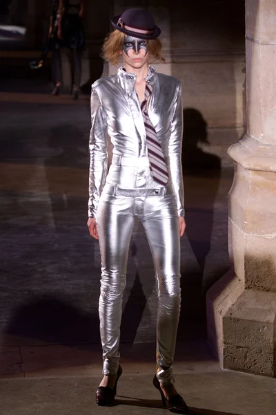 Look 36